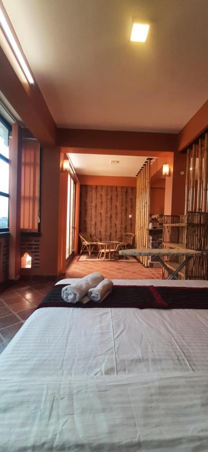 Looniva Guest House Lalitpur Eksteriør billede